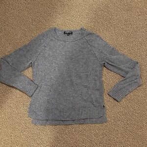 Songbird Gray cashmere Women's Sweater